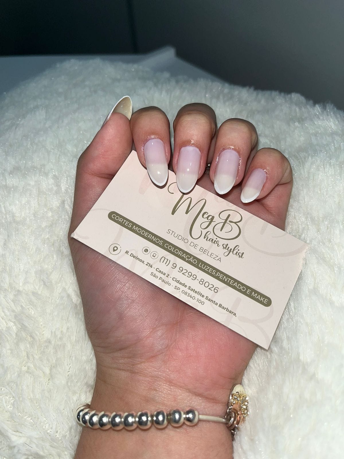 Megb Hairstylist Beleza com verdade, técnica e cuidado